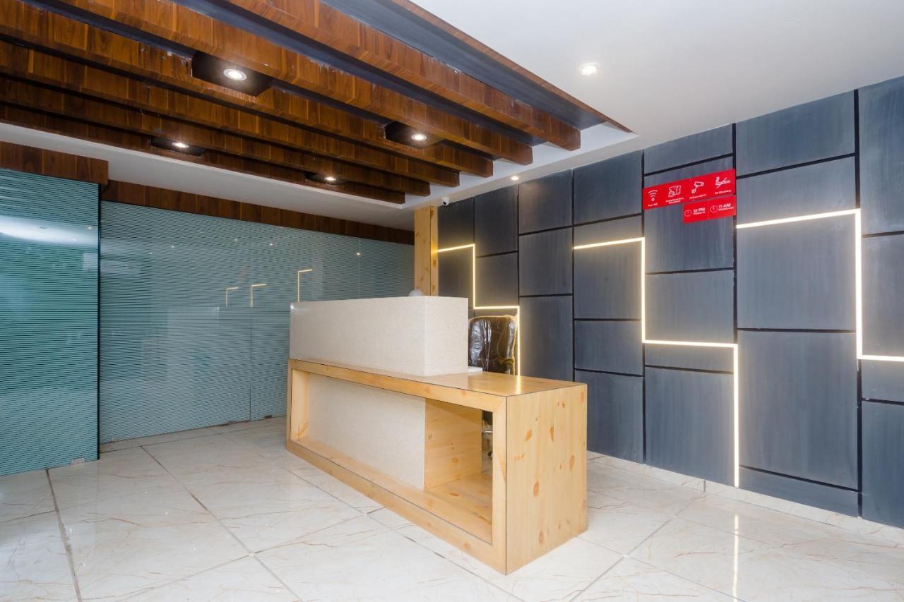 Hotel Riva International Goregaon- Near Nesco ムンバイ エクステリア 写真
